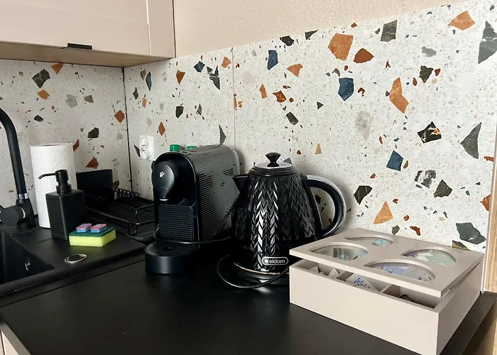 Apartment Czerwone Wino 100m Od Szczawno-zdroj